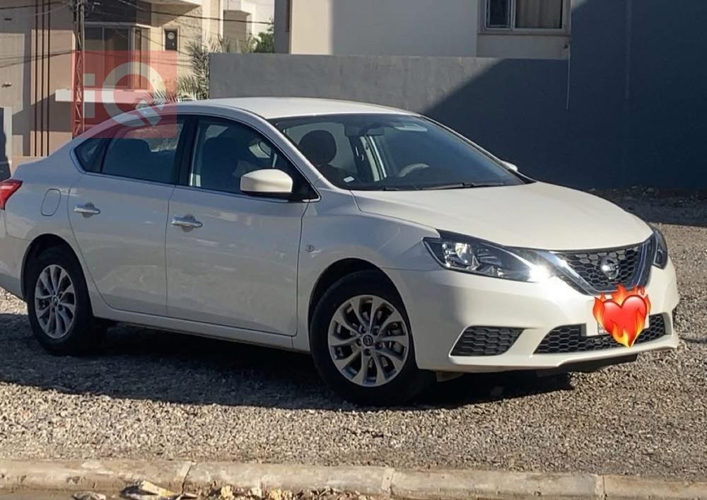 نيسان سنترا